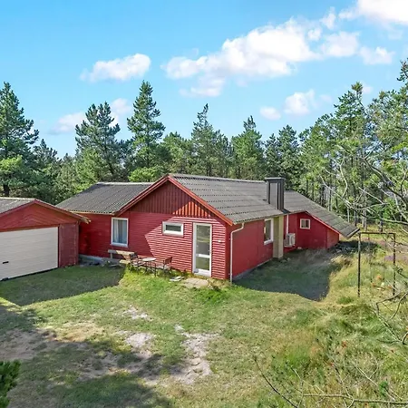 Dorreth - 800m From The Sea By Interhome Molby