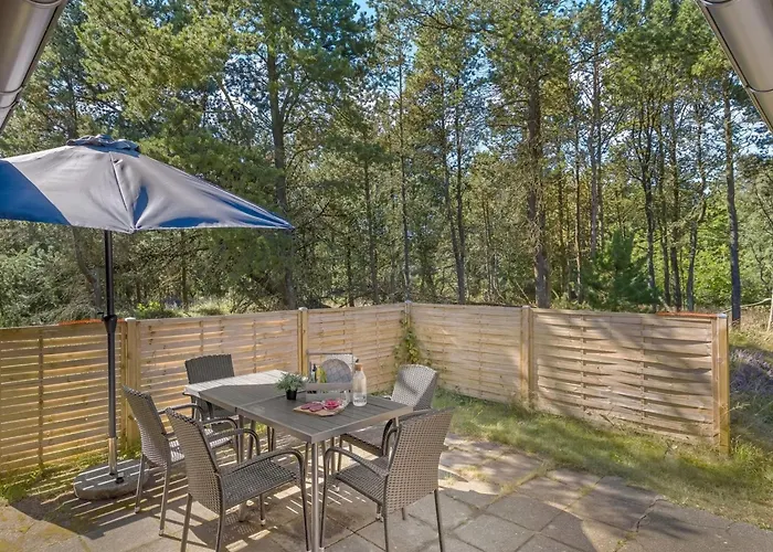 Holiday home Dorreth - 800m From The Sea By Interhome *